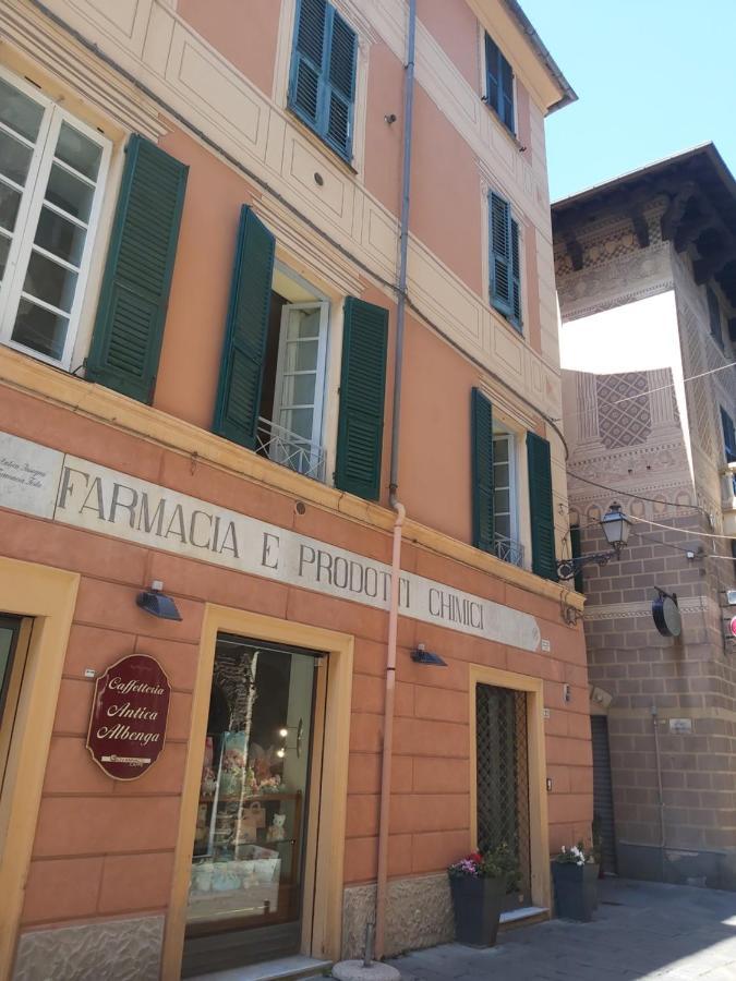 Mae Albenga Suites Buitenkant foto