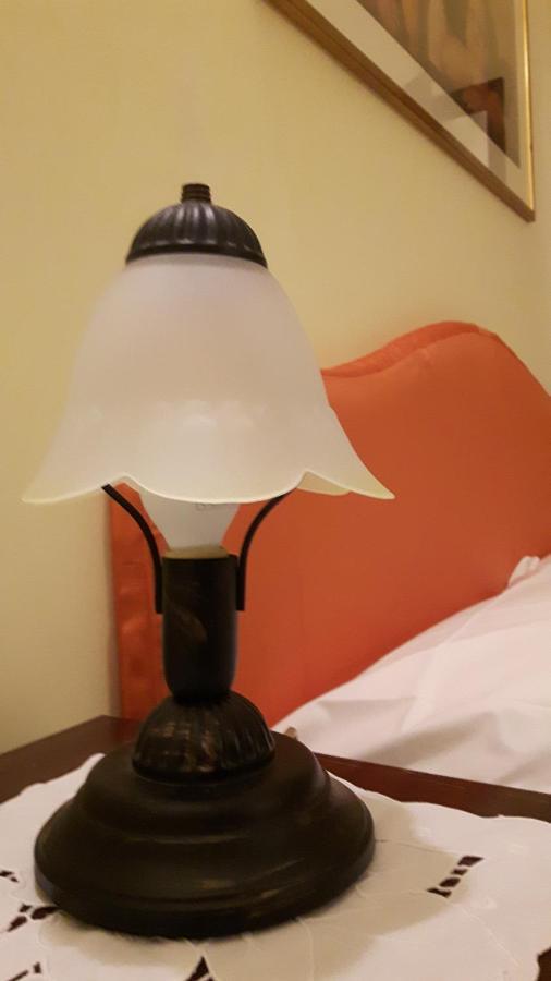 Mae Albenga Suites Buitenkant foto